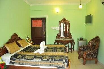 Villa Theresa Beach Resort