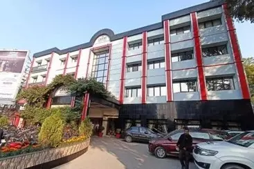 Grand Continental Hotel 