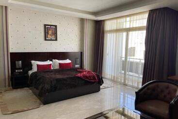 בית מלון כפרי La Capitale