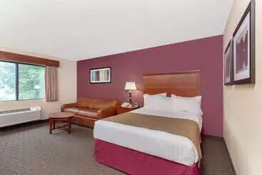 ホテル Americinn By Wyndham New London