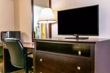 בית מלון כפרי Econo Lodge Vincennes