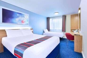 فندق Travelodge Manchester Central Arena