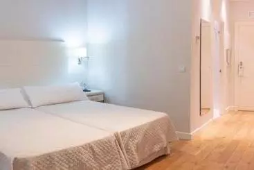 Отель Atlántico