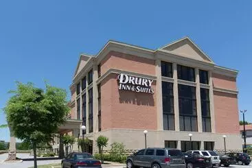 فندق Drury Inn & Suites Birmingham Lakeshore Drive