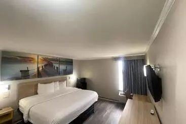 호텔 Days Inn By Wyndham Slidell