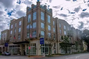 Hotel Tryp By Wyndham Savannah