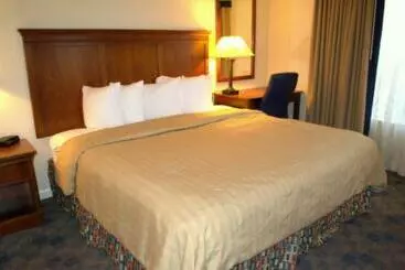 Hotel Charwood Suites