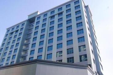 The Olive Hotel, Juffair