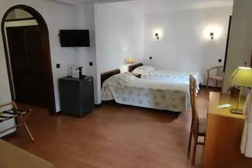 레지던스 Cavaleiros De Cristo