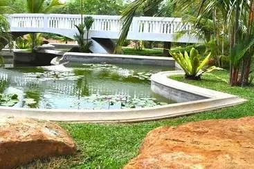 Cocoon Resort & Villas