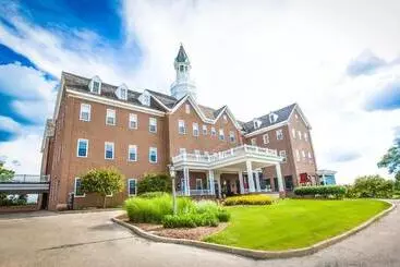 Отель The Delafield