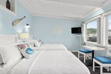 Hotelli Harborview Inn & Rv Park