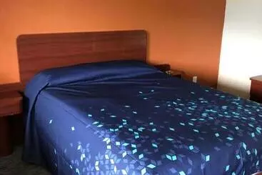 汽车旅馆  Skyview Motor Inn