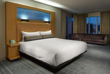 ホテル Aloft Cupertino