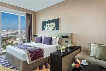 ホテル Dusit Thani Abu Dhabi