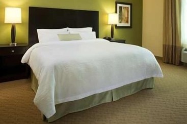 فندق Hampton Inn Magnolia