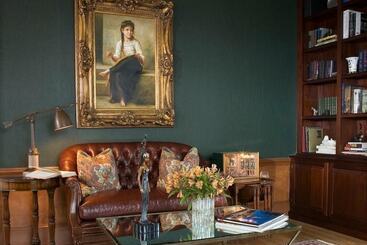 فندق Inn At 202 Dover