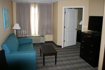 Отель Mainstay Suites Jacksonville Near Camp Lejeune