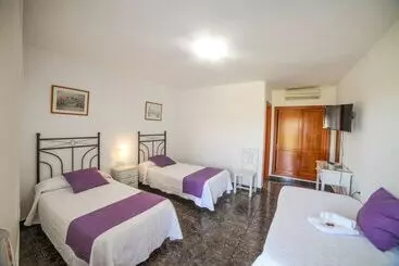 簡易ホテル El Levante