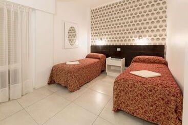 Estocolmo Hotel By Bund