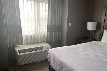 فندق Comfort Inn & Suites