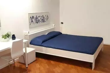 B&b Accogliente A Due Passi Dal Metrò Di Milano   Casa Adriana