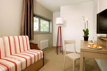아파트호텔 Appart'hôtel Appart'City Bobigny