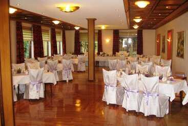 Wald Café Hotel Restaurant