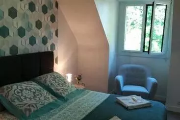 ベッドアンドブレックファースト Campagne à La Ville