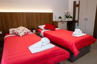 膳宿费 Gostilna Pugelj