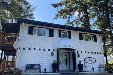 Szálloda Raven Point Inn