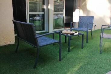 Pensjonat Lapausedegout Piscine Chambres Climatisées Terrasse Ou Patio