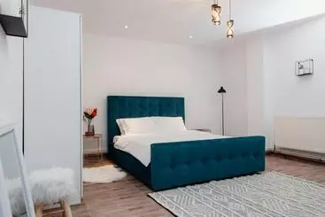 هتل آپارتمان Scandinavia Residence