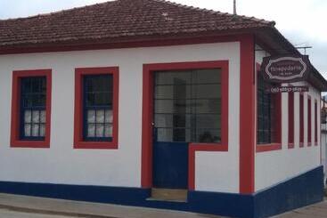 Bed and Breakfast Hospedaria Vó Zazá