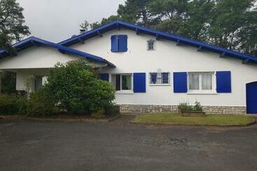 住宿加早餐 Chambre Privée à Tarnos