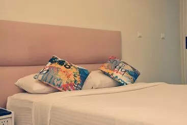 هتل Local Escape Boutique