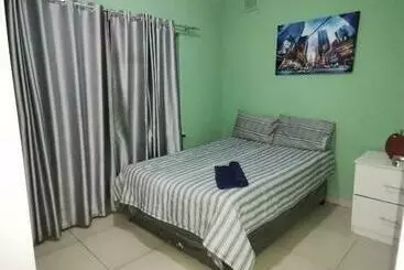 Retkeilymaja Jackies Guest House