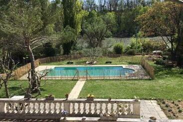 Pensionat La Villa De Lise