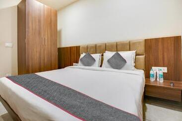 Otel Ludhiana Regency