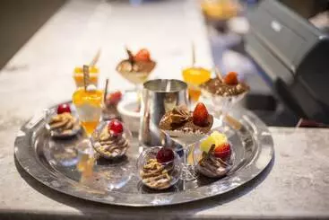 هتل Sheraton Batumi