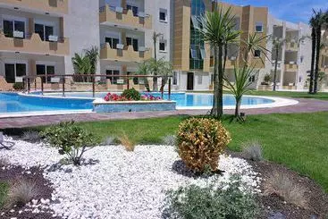 اقامتگاه The Dunes Resort Apartments