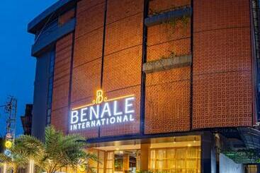 בית מלון כפרי Benale International