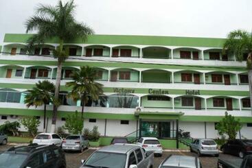 ホテル Victor S Center