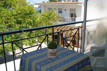 아파트 Anna Georgiou Studios