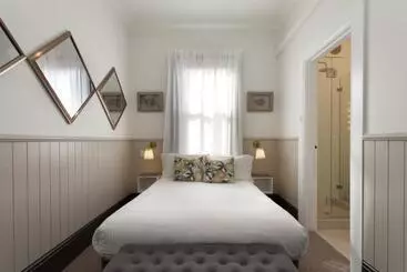 בית מלון כפרי Cremorne Point Manor