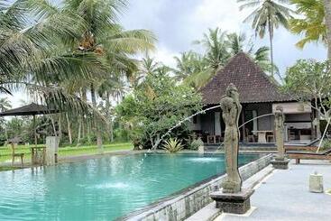 בית מלון כפרי Bagiya Suites & Villas