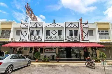 Rose Cottage Hotel Taman Daya