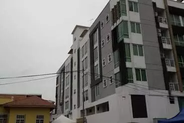 Khalifa Suites Hotel & Apartment