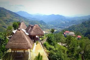 Albergue Hiwang Native House Inn & Viewdeck