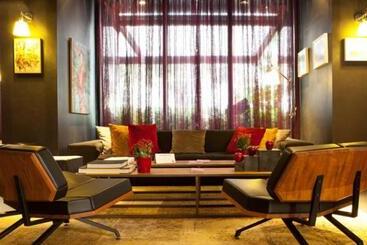 هتل The Smallville